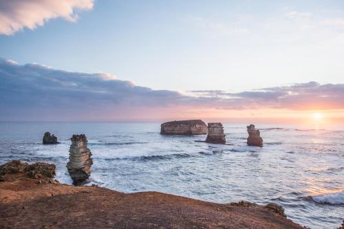 12 Apostles Accommodation Anchors Beach House with sea views