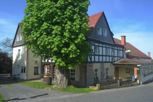 B&B Hřensko - Hotel U Zeleného Stromu - Zum Grünen Baum - Bed and Breakfast Hřensko