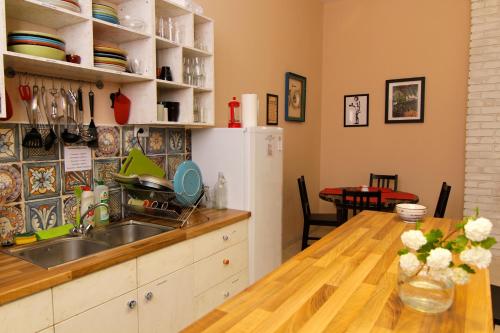 Falling Lakes Hostel - image 11
