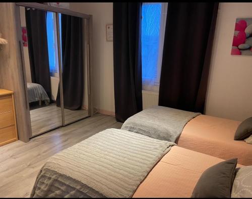 Chambre julia chez l habitant lits séparés - Pension de famille - Dieppe