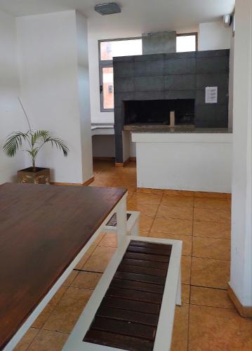 One-Bedroom Apartment image 10