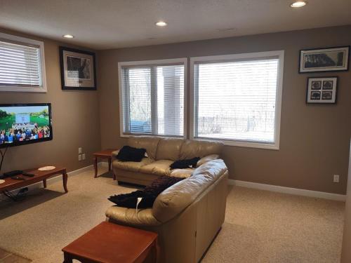 Spacious One Bedroom Walkout Basement Suite