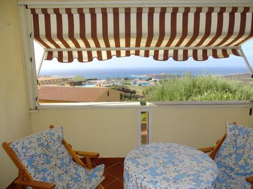  Holidays Isola Rossa - sandy beaches 4-6 guests in Cascabraga