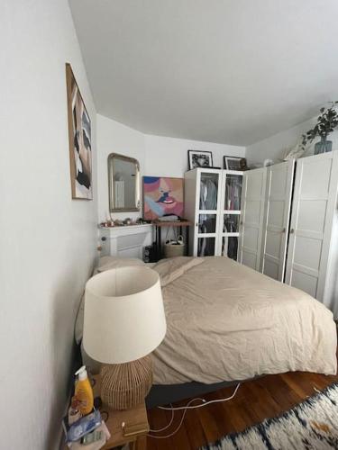 Bel appartement haussmannien proche Montmartre, Paris (photo 2)