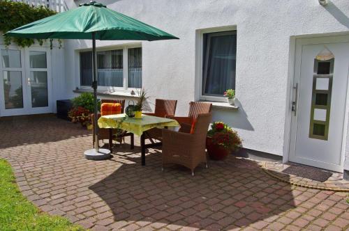 Ferienwohnung-Wiesenblick-mit-GRATIS-Leistungen - image 3