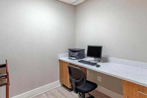 Quality Inn & Suites Chattanooga - image 11