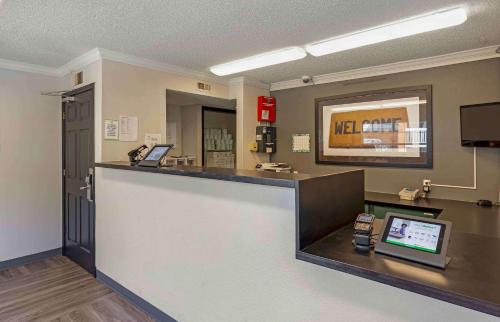 Extended Stay America Select Suites - Denver - Aurora South