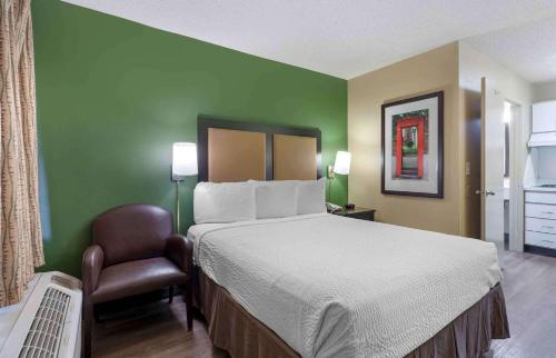 Extended Stay America Select Suites - Denver - Aurora South