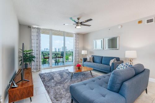 Luxury Oceanfront Condo with Two Master suites