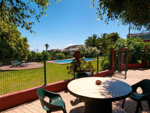 beautiful 5 bedroom property with sea view, private tennis court private pool