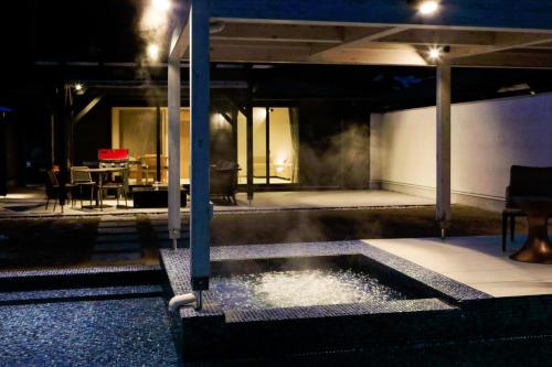 Mezzo ALL SUITE VILLAS photo 4