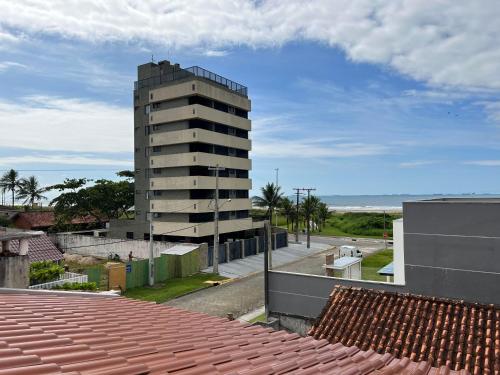 Sobrado a 50 metros da praia