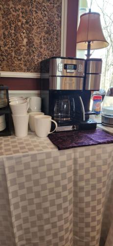 Oaklawn Inn - image 5