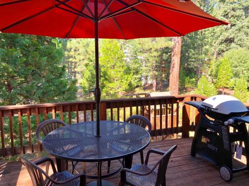 Kingswood Estate Cabin Retreat in Tahoe Vista (CA)