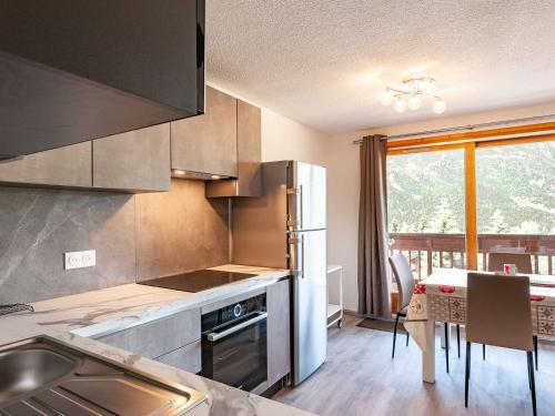 Appartement cosy 2 pieces, cabine, 5 pers, Meribel, pres des pistes, animaux admis - FR-1-180-591 in Meribel