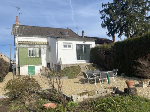 Gîte Moulins, 3 pièces, 4 personnes - FR-1-489-469