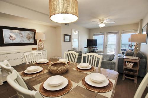 Boardwalk 485 near Sea-N-Suds Restaurant