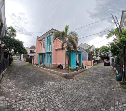 Damai Residence Homestay Jogja - image 4