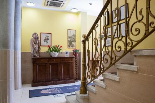The Best Hotel – Milan, DC