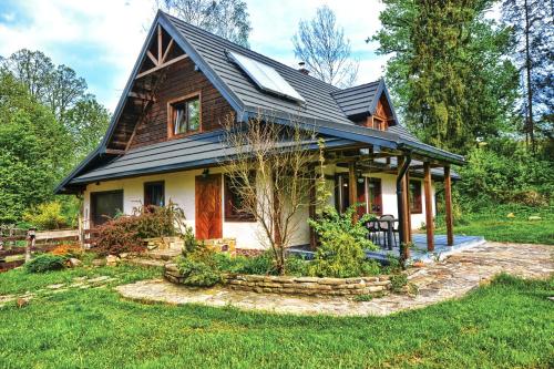 Three-Bedroom Townhouse