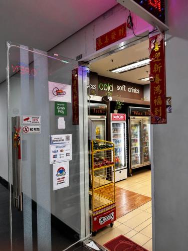 Soho Suites Klcc By Sweet Home - image 2