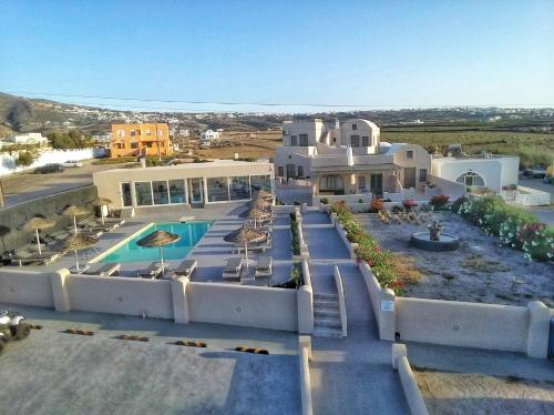 En Plo Boutique Suites Santorini - image 4
