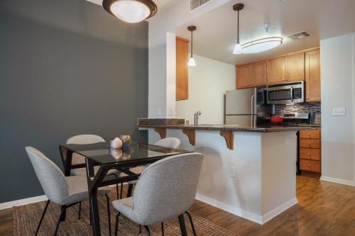 Playa del Rey 1BR w Gym WD Pool nr LAX Beach LAX-147, Los Angeles (fotografie 5)