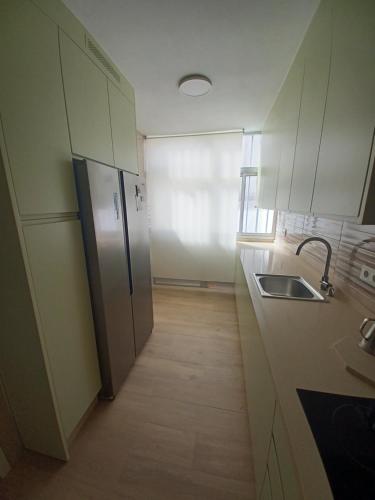 Unifamiliar adosada con 3 dormitorios y 110m2, Ronda (fotografie 9)