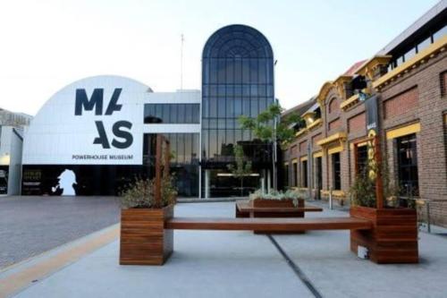 KozyGuru | Glebe | Cozy 2 Bedroom Terrace House in Glebe