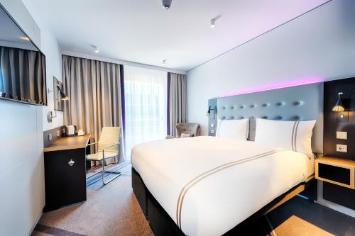 Premier Inn Darmstadt City Centre