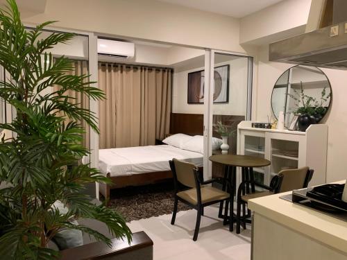Manila Homes 1BR Beach View Unit