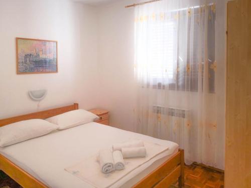 Three-Bedroom Apartment image 10