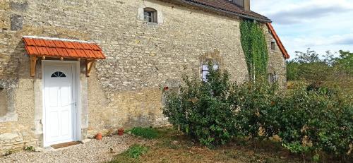 Gîte des Cèdres de la Lavière, Yonne + Nièvre