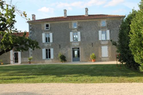 Les Chambres des Ardillers BnB Saint-Pierre-le-Vieux