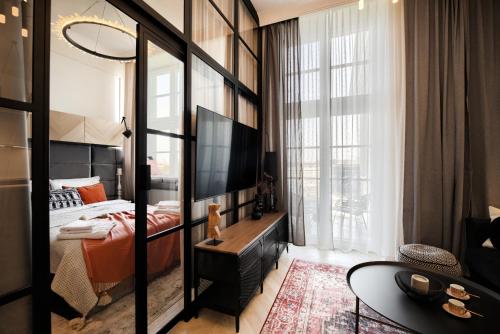 Deluxe Apartment image 1