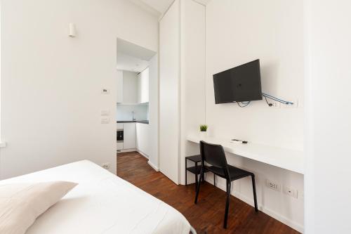 Tiny Apt near Central Station