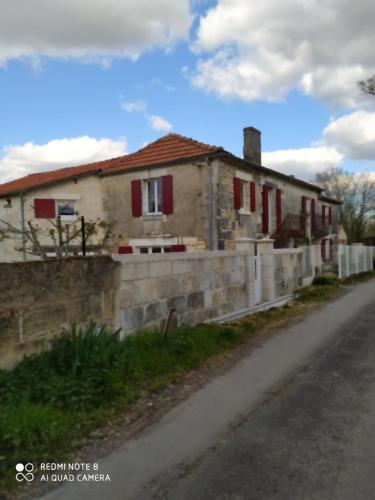 Ferme rénovée à 7mn de Périgueux