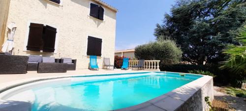Maison proche de Hyeres avec piscine privée, terrasse et jardin - Location saisonnière - La Farlède