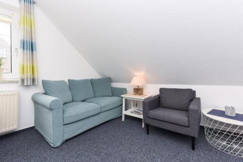 Two-Bedroom Apartment with Shower