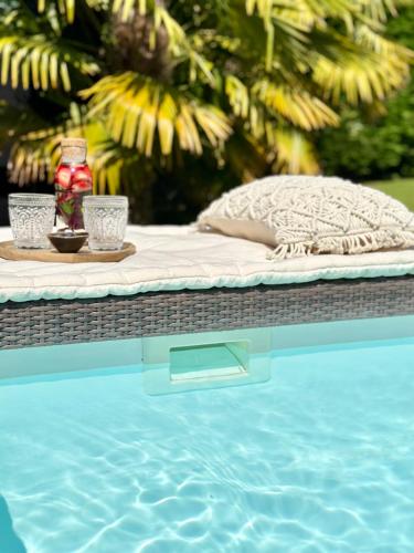 LA SUITE I Suite avec Jacuzzi, Piscine, Hammam et Spa Privés