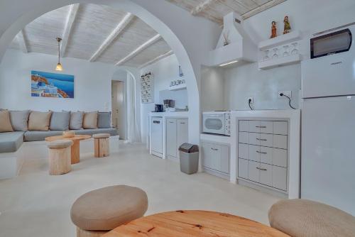 Kitchen, Blue Dolphin Antiparos Villas and Suites in Antiparos