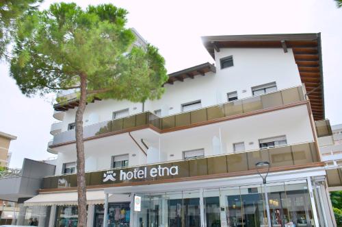 Hotel Etna