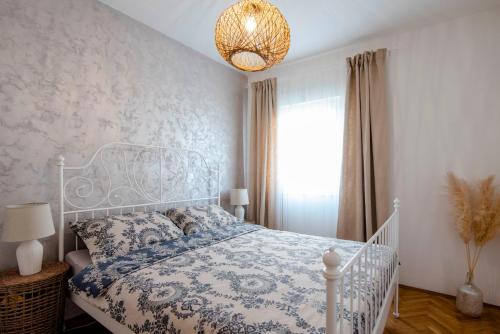 B&B Sinj - Apartman Karla - Bed and Breakfast Sinj