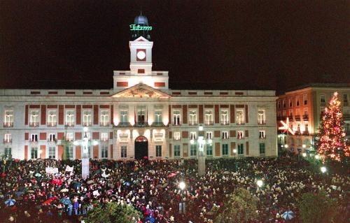 Puerta del Sol -de la Cruz Isabel I0 & Parking - image 10