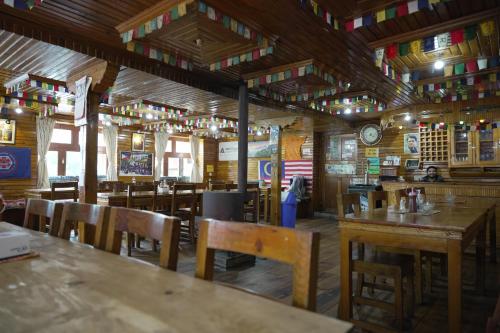 Nourriture et boissons, Phakding Snowland Hotel & Restaurant in Région de l'Everest (Népal)