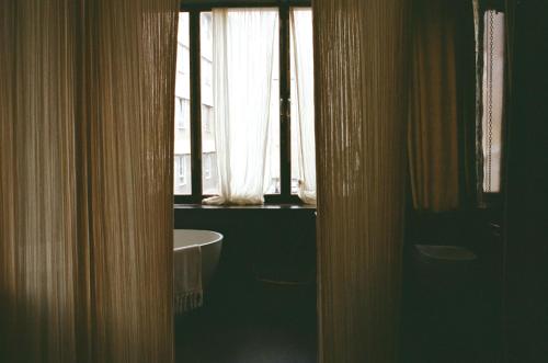 Mona Athens. Room Type - Mona's suite