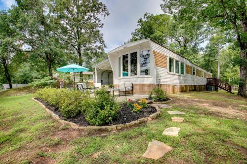 Waterfront Royal Home with Dock and Patio! in Royal, USA