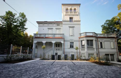 Villa Benatti - Apartment - Carpi