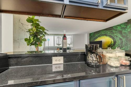 A WELL SEASONED APT IN TOWSON MD.WALKING DISTANCE TO EVERYTHING. in Towson, USA
