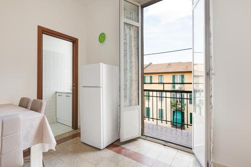 GuestHost - Ca' Granda M5 Bright Apartment, Mailand